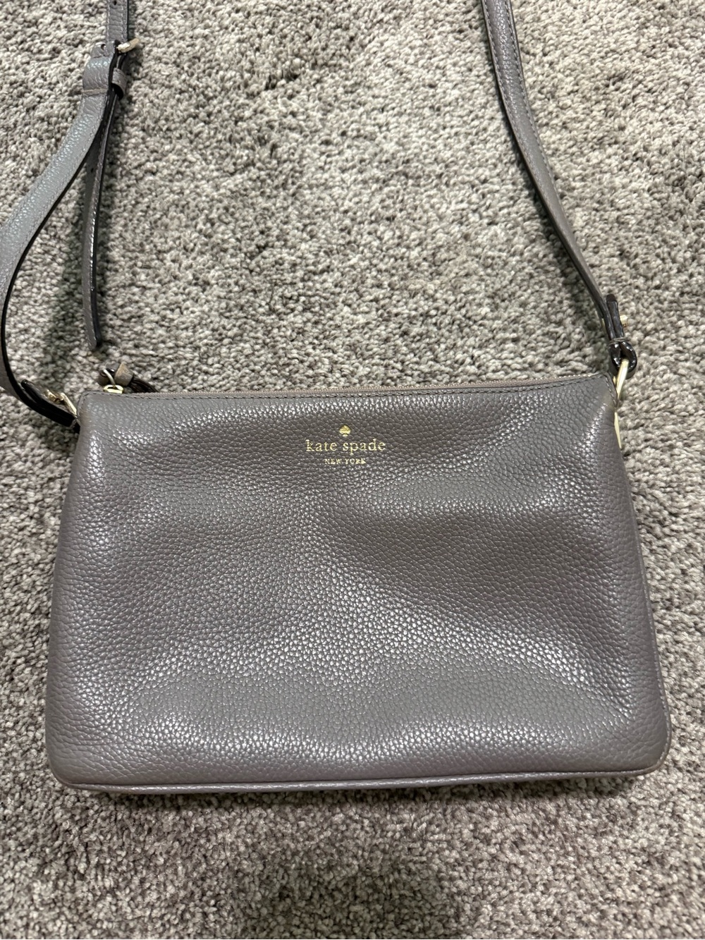 Kate Spade New York Pebbled Leather Crossbody Bag in Gray